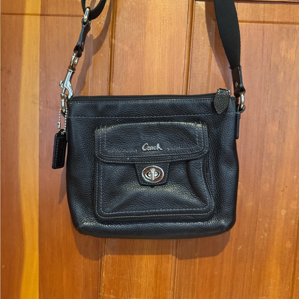 Coach Black Crossbody Bag black leather - Picture 1 of 11